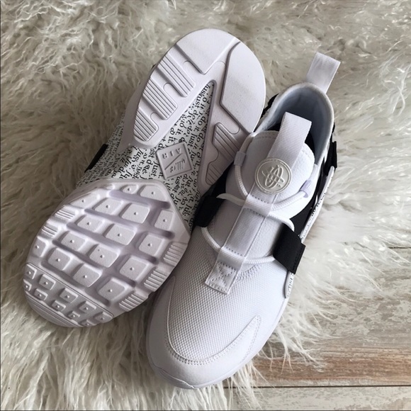 NWT Nike Huarache City Premium - Picture 7 of 8